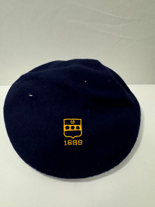 1689 Beret